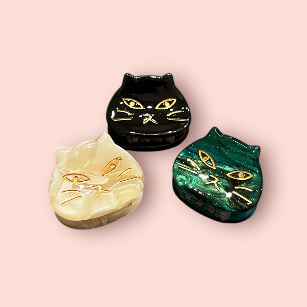 NWOT 3 PCS Cat Clips